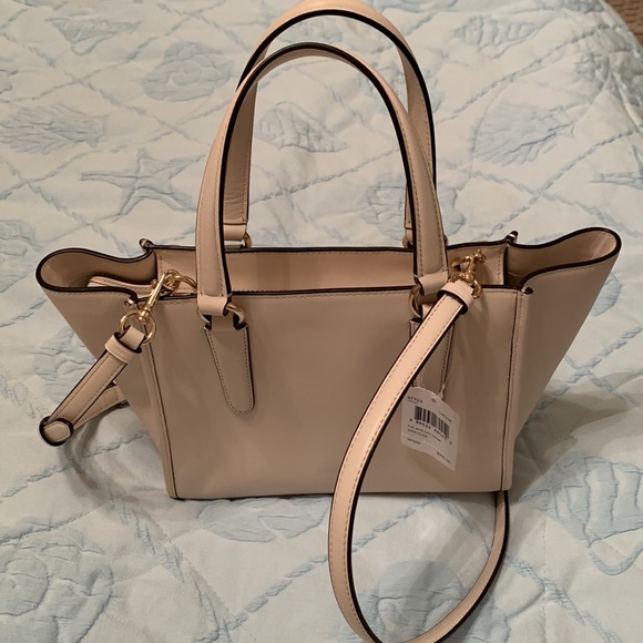 ⭐️Coach Floral Rivets Crossbody - Picture 5 of 13